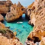 Apartment Charming House In With Shared Pool Albufeira