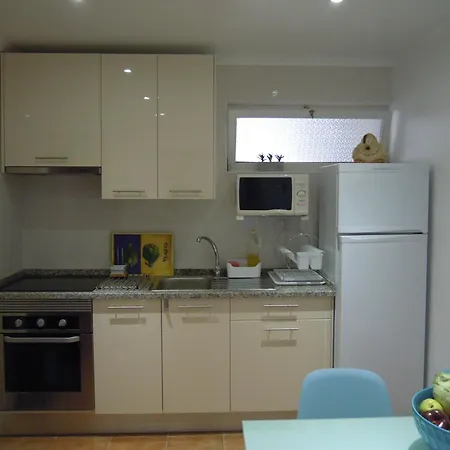 Charming House In With Shared Pool * Albufeira