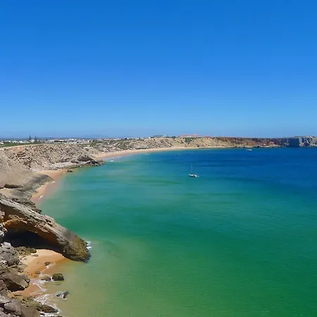 Charming House In With Shared Pool Appartamento Albufeira