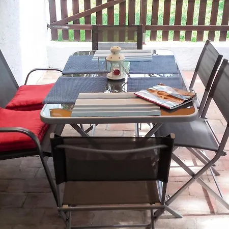 Апартаменты Charming House In With Shared Pool Албуфейра