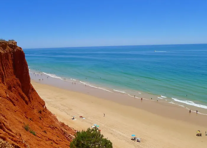 Apartment Charming House In With Shared Pool